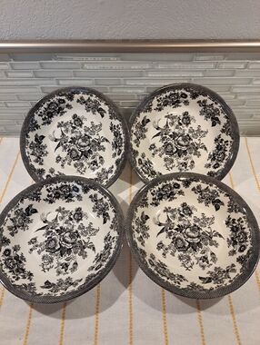 ROYAL STAFFORD Asiatic Pheasant Birds (4) Bowls 6.5" Black & White 1 3/4" Deep